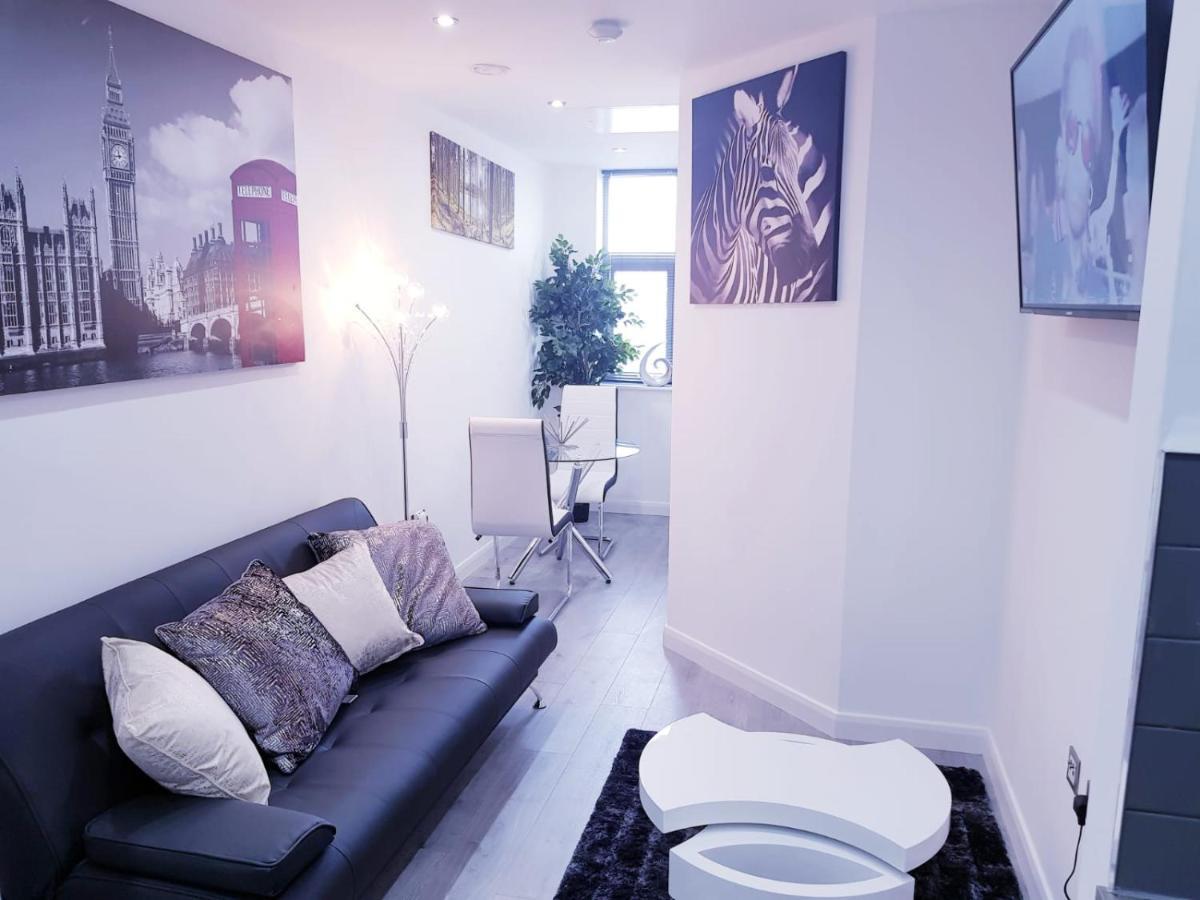 Z Home Apartments Leicester Exteriör bild