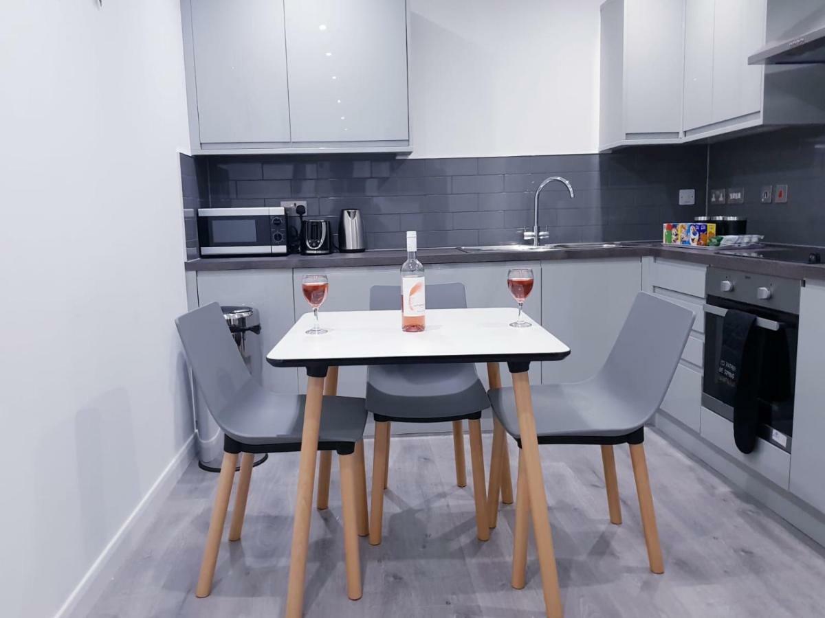 Z Home Apartments Leicester Exteriör bild